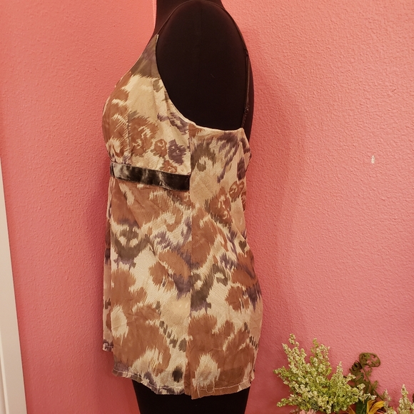 Limited sleeveless too - Picture 2 of 5